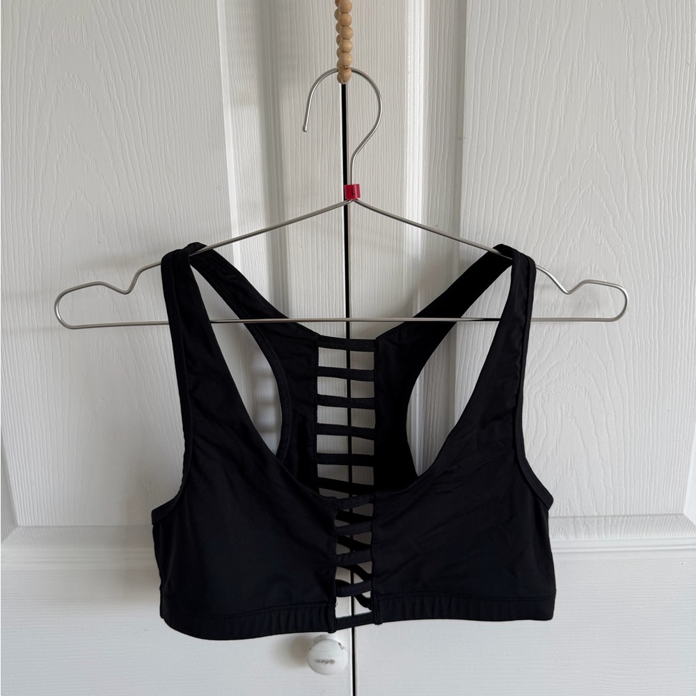 Victoria's Secret PINK Ladder Cutout Ultimate Unlined Reflective Logo Sports Bra